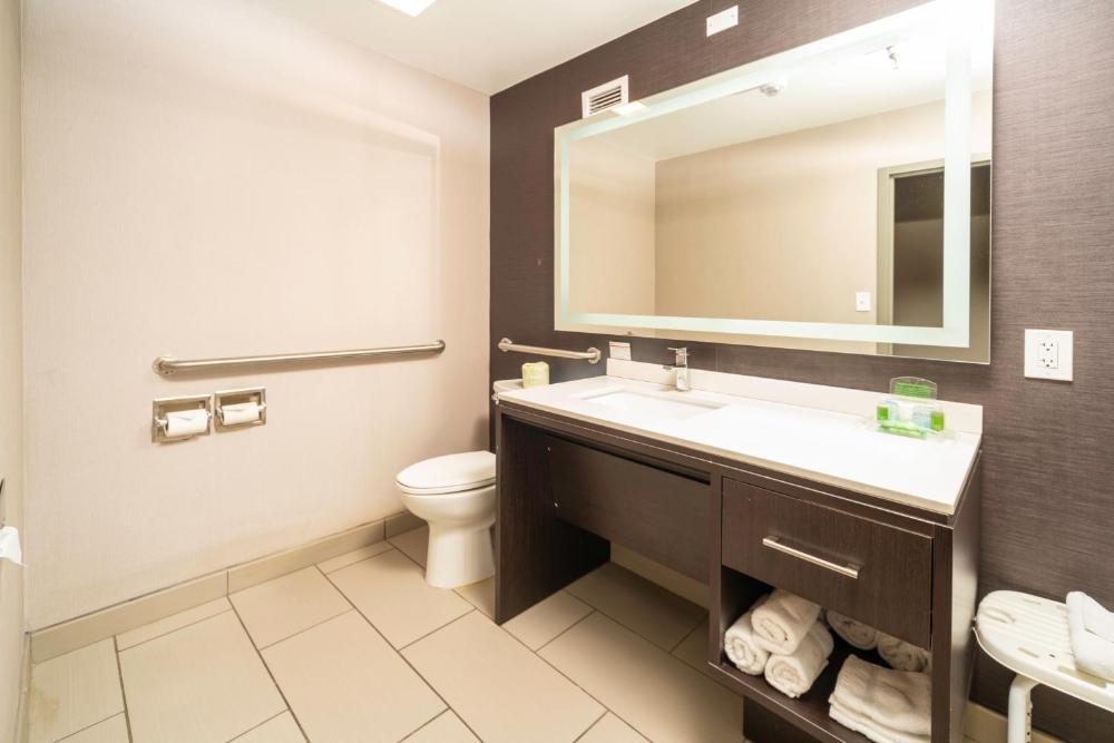 King Room - Disability Access interior